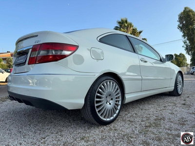 Mercedes-Benz CLC 220 CDI Sport (7)