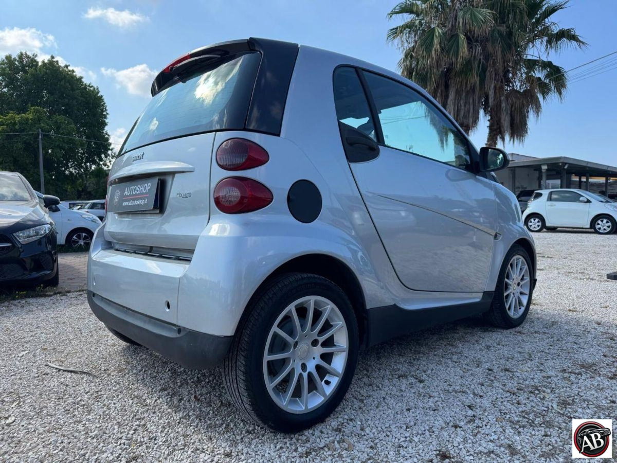 smart Fortwo 1000 52 kW coupé limited two (11)