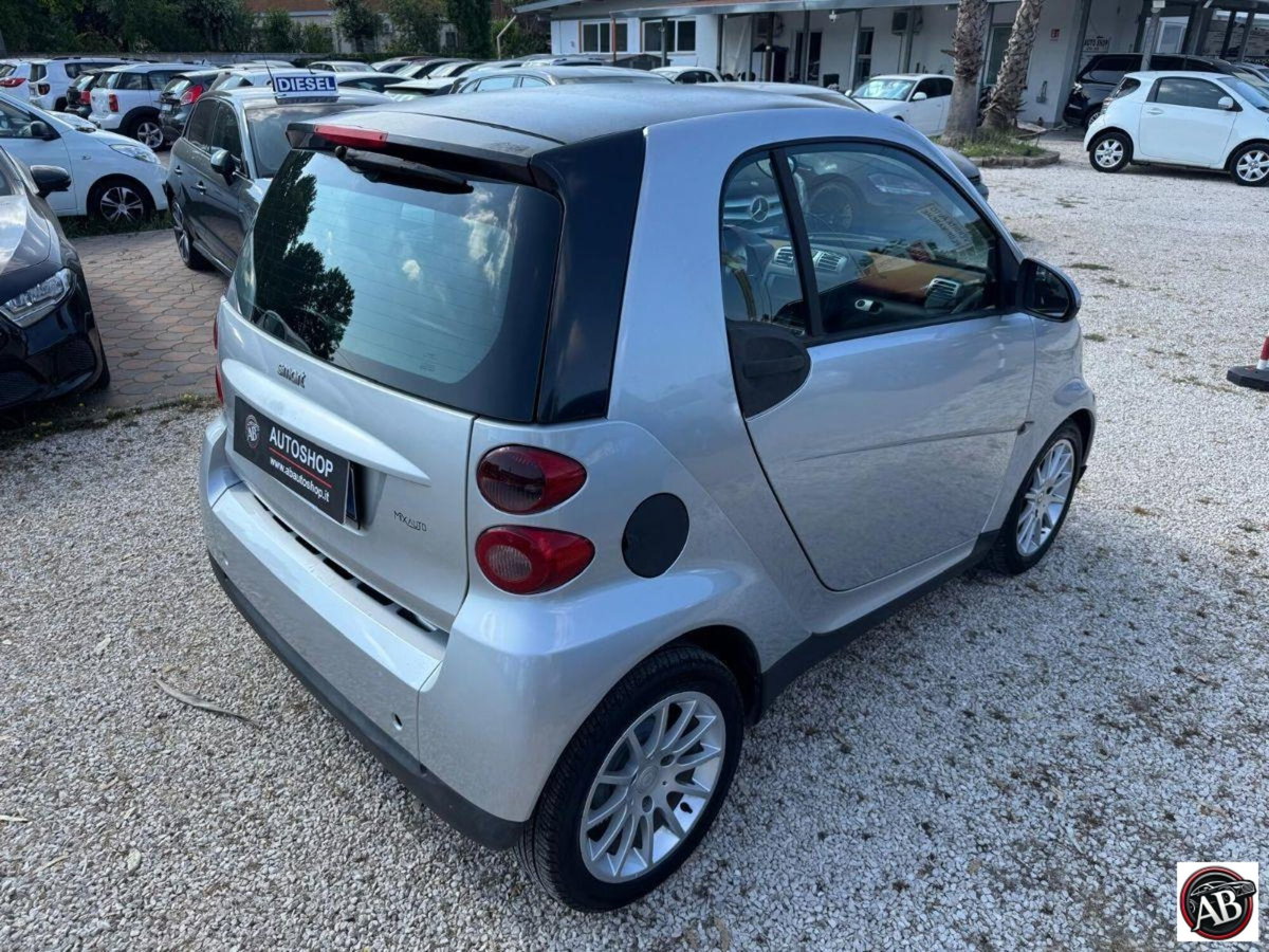 smart Fortwo 1000 52 kW coupé limited two (4)