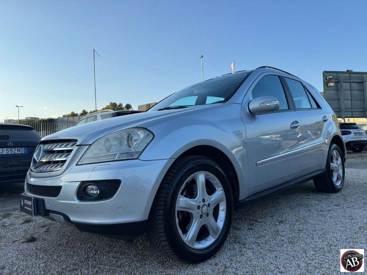 Mercedes-Benz Classe ML 280 CDI Sport (16)