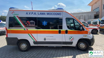 Fiat Ducato Furgone 10 2.0 PC 4x4 Ambulanza (2)