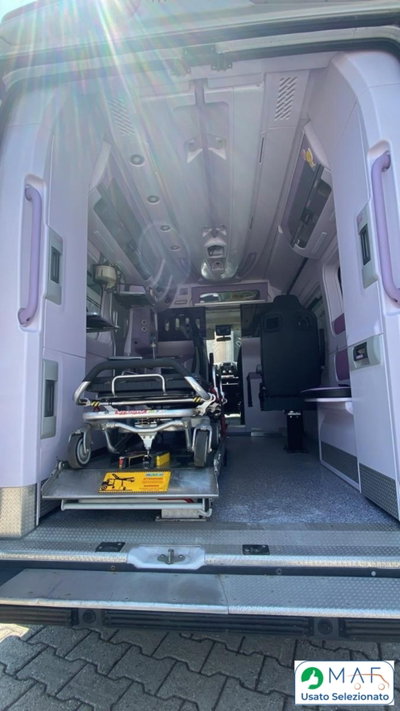 Fiat Ducato Furgone 10 2.0 PC 4x4 Ambulanza (3)
