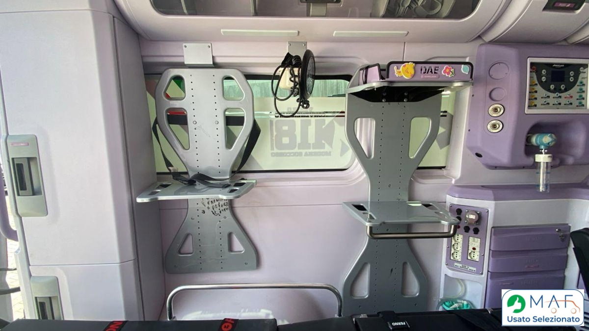 Fiat Ducato Furgone 10 2.0 PC 4x4 Ambulanza (6)
