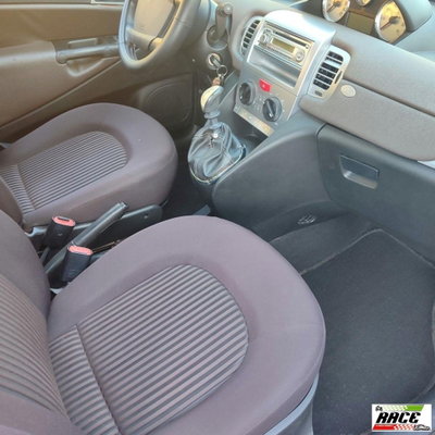Lancia Ypsilon 1.4 Platino Ecochic GPL (18)