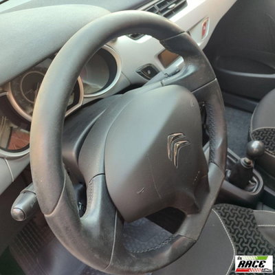 Citroen C3 1.4 HDi 70 FAP Exclusive Style (10)