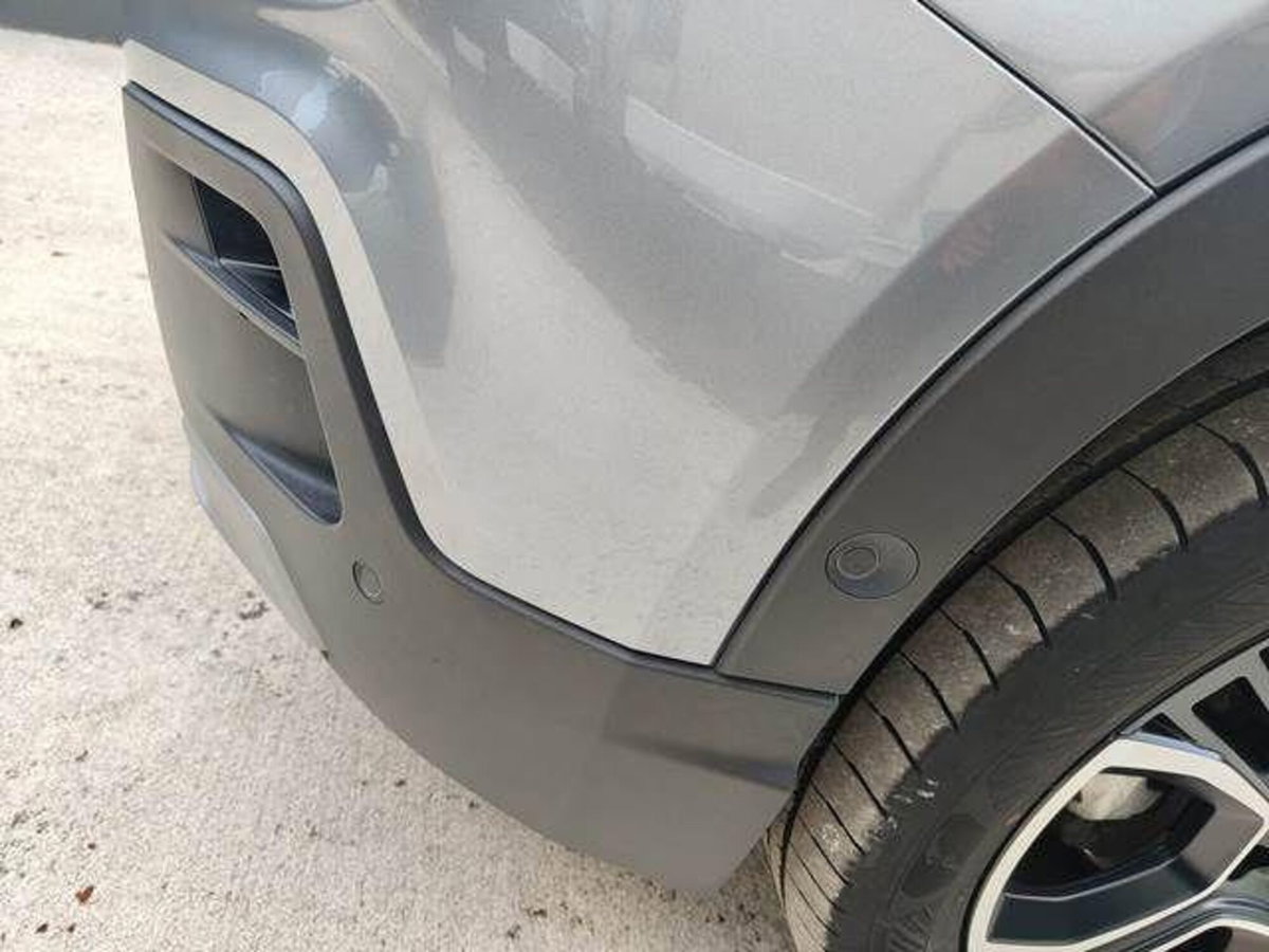 Jeep Avenger 1.2 turbo Summit fwd 100cv (16)