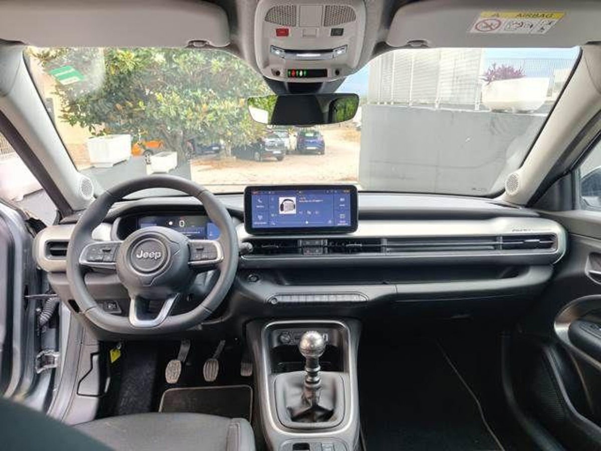 Jeep Avenger 1.2 turbo Summit fwd 100cv (3)