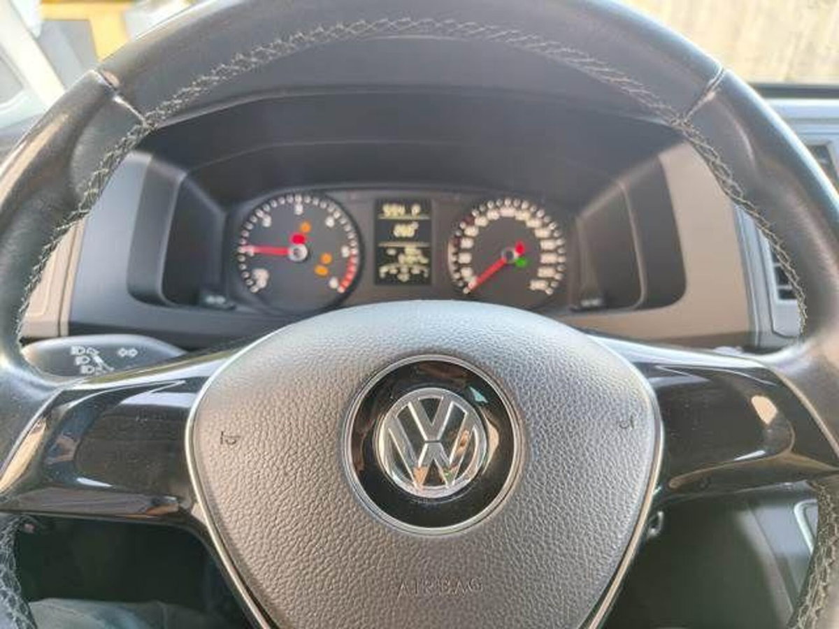 Volkswagen Multivan 2.0 tdi Life 150cv dsg 7p.ti (10)