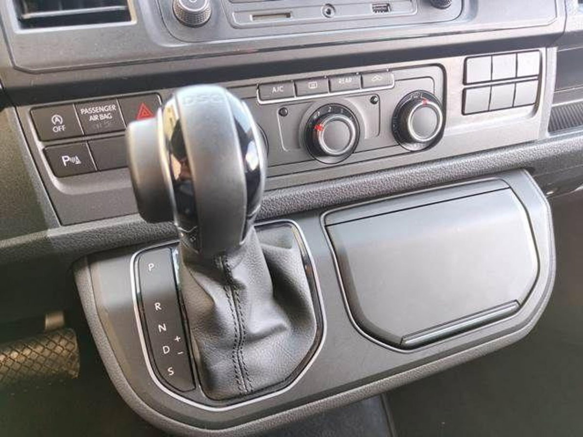 Volkswagen Multivan 2.0 tdi Life 150cv dsg 7p.ti (8)