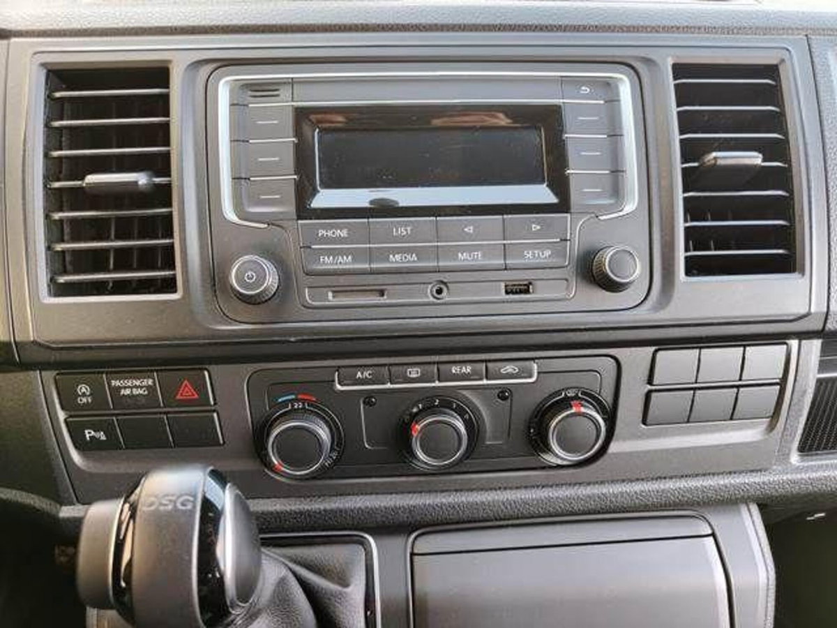 Volkswagen Multivan 2.0 tdi Life 150cv dsg 7p.ti (9)