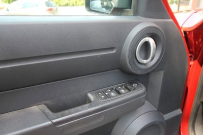 Dodge Nitro 2.8 CRD DPF SXT 4WD (10)