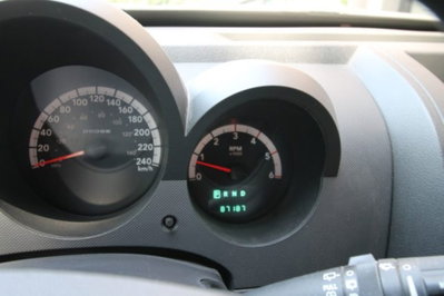 Dodge Nitro 2.8 CRD DPF SXT 4WD (16)