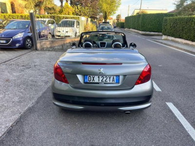 Peugeot 207 Cabrio VTi 120CV CC aut. Féline (3)