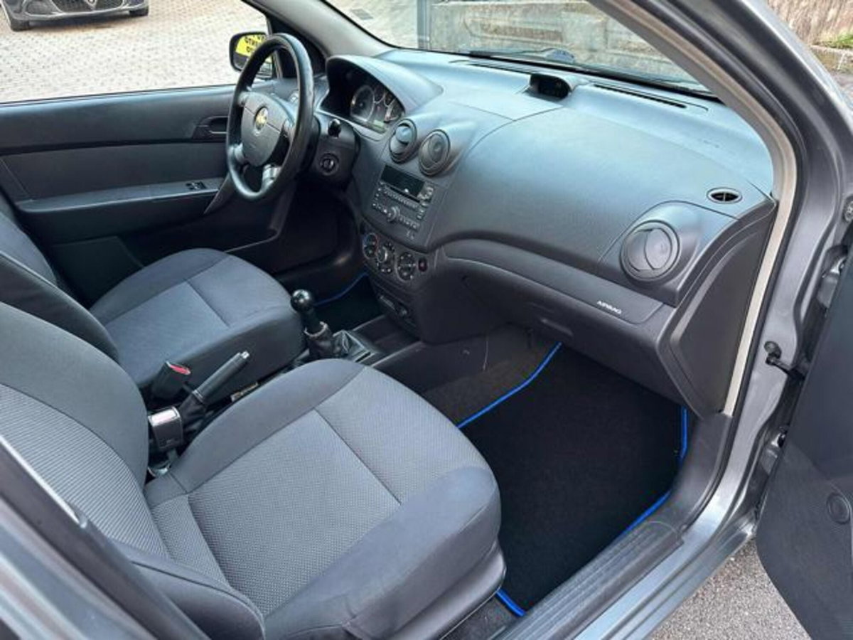 Chevrolet Aveo 1.2 5 porte LT (13)