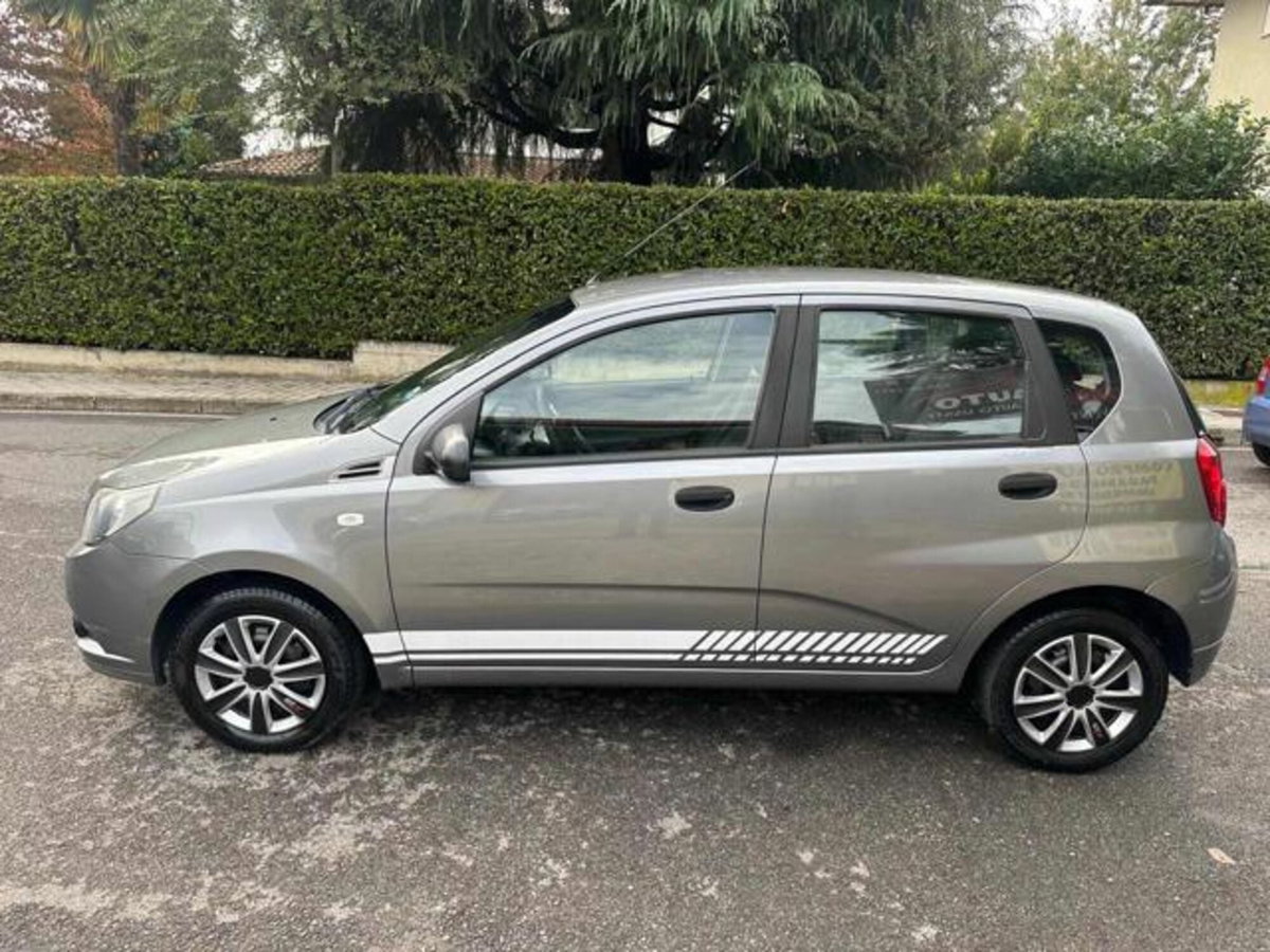 Chevrolet Aveo 1.2 5 porte LT (8)
