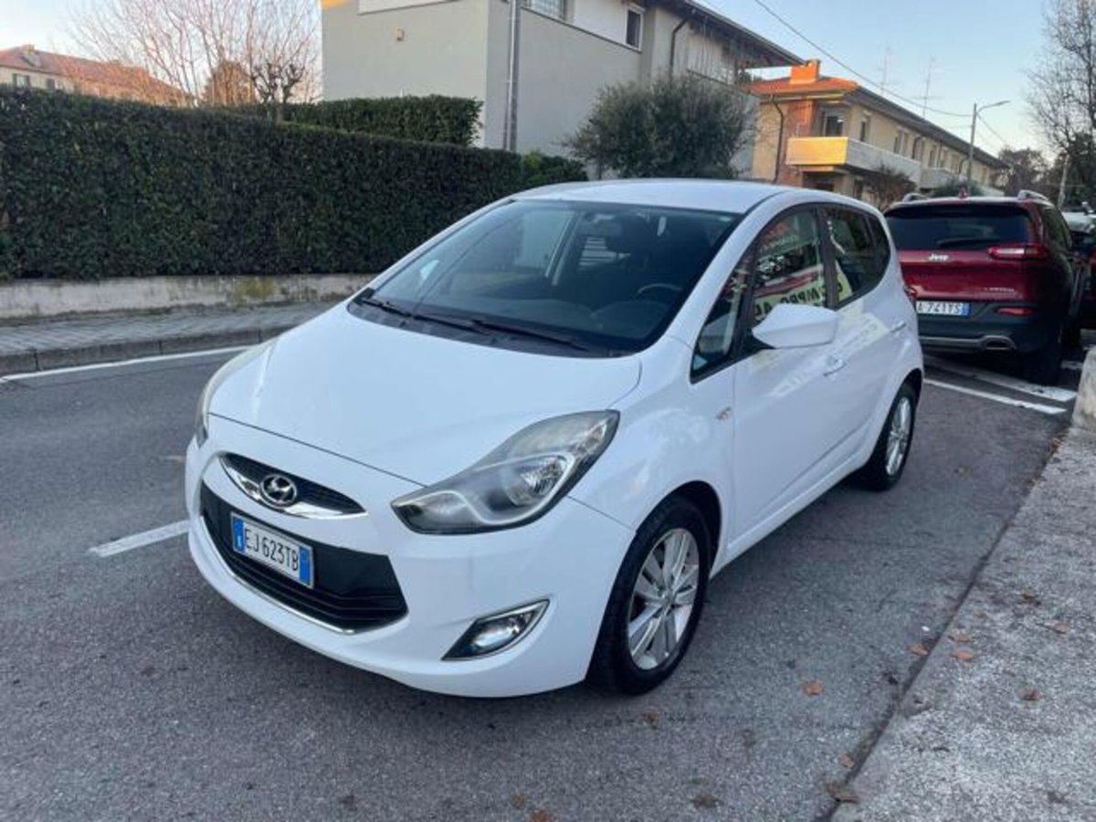 Hyundai ix20 1.4 CRDI 90 CV Style (3)