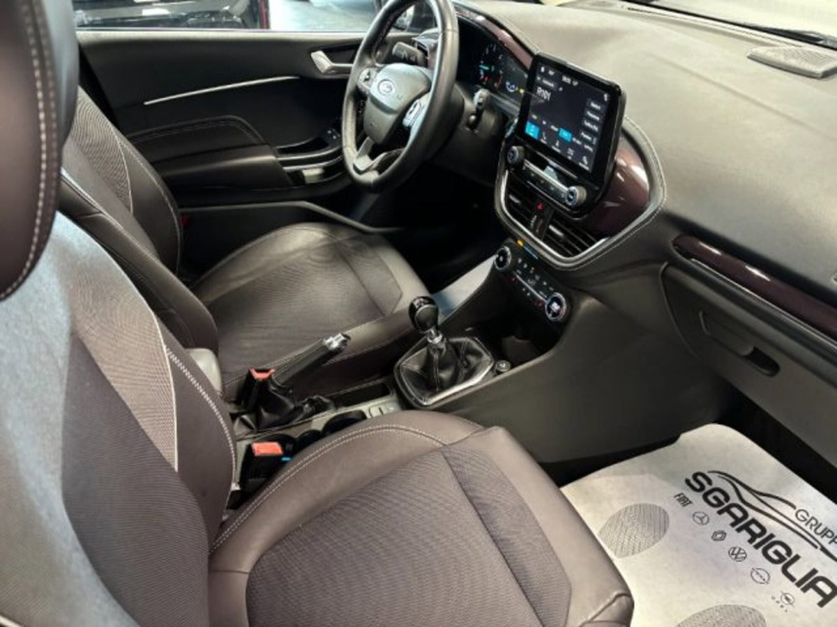 Ford Fiesta 1.5 TDCi 5 porte Vignale (10)