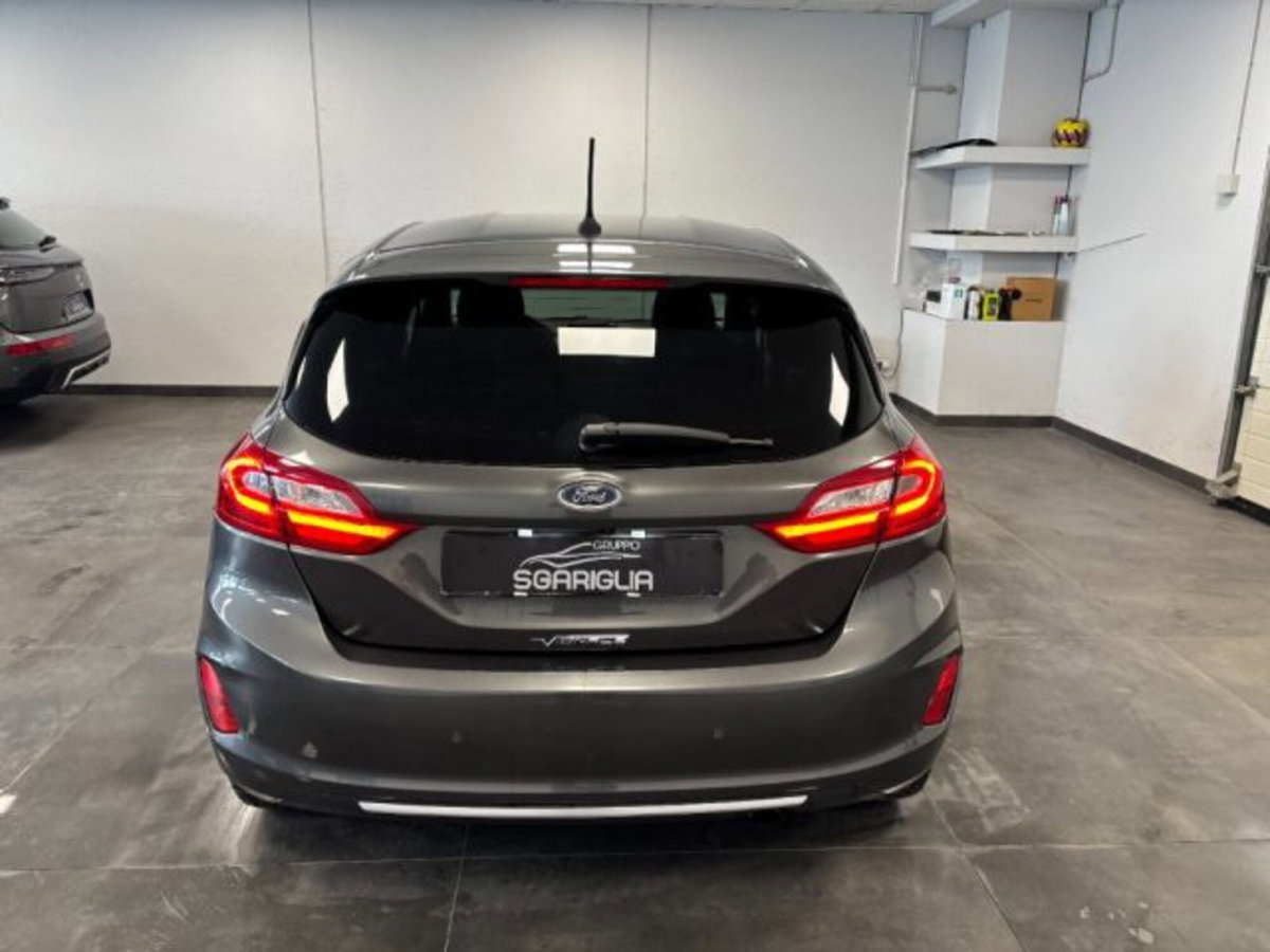 Ford Fiesta 1.5 TDCi 5 porte Vignale (5)