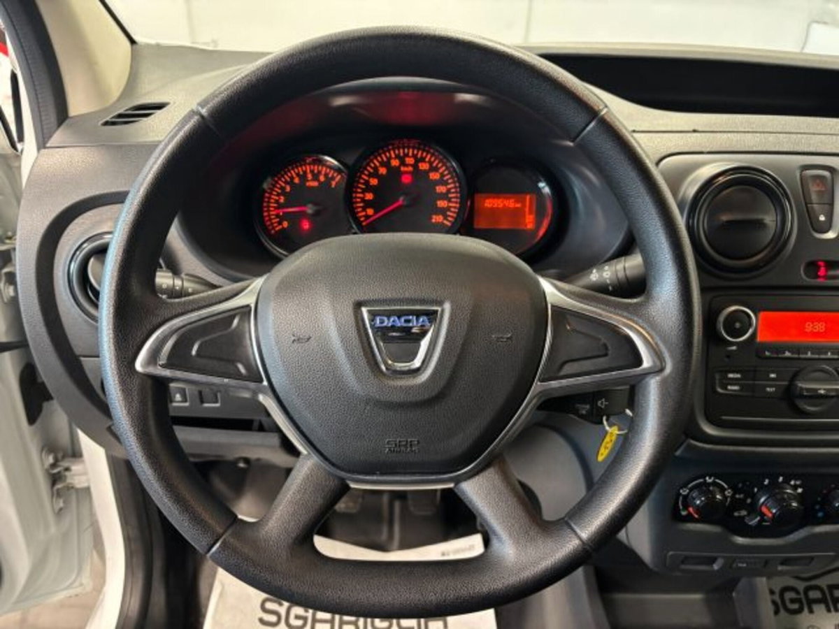 Dacia Dokker 1.6 8V 110CV GPL Comfort (9)