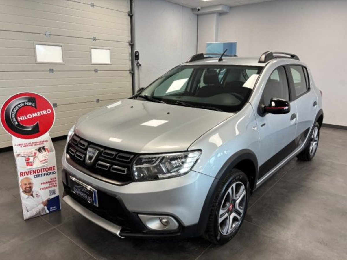 Dacia Sandero Stepway 1.5 Blue dCi 95 CV Techroad (3)