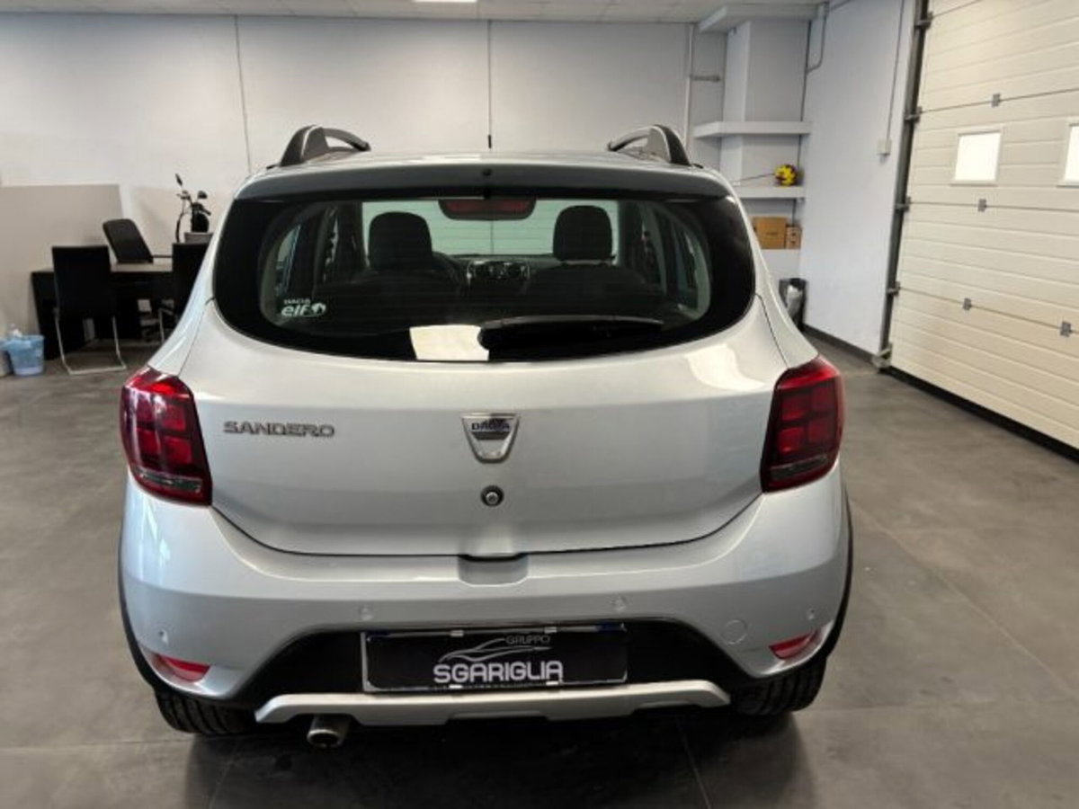 Dacia Sandero Stepway 1.5 Blue dCi 95 CV Techroad (5)