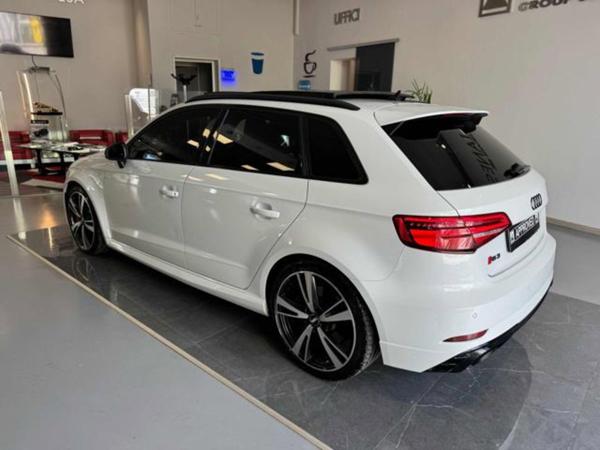Audi RS 3 Sportback 3 (4)