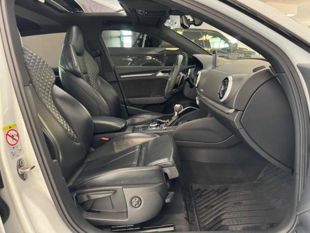 Audi RS 3 Sportback 3 (8)