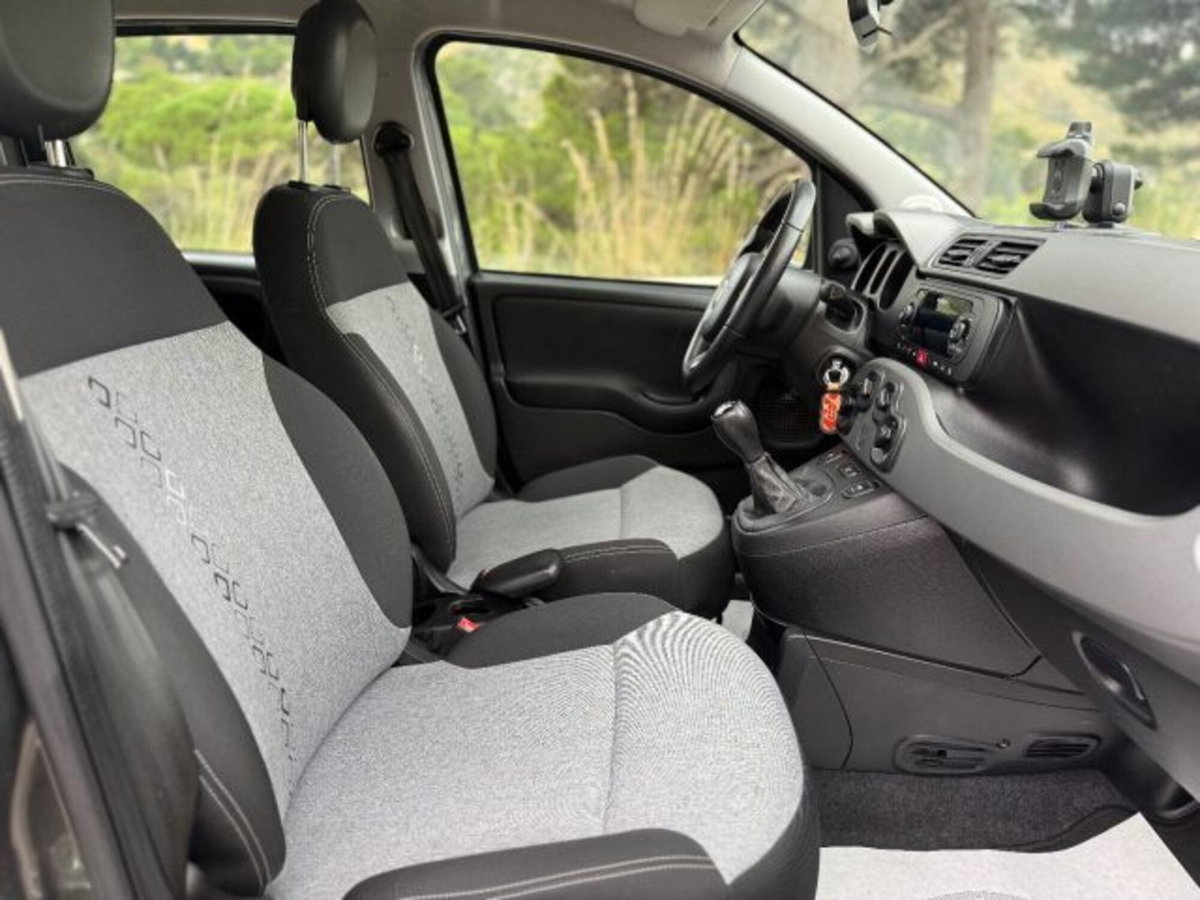 Fiat Panda 1.3 MJT 95 CV S&S Lounge (15)