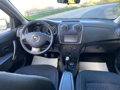 Dacia Sandero 1.5 dCi 8V 75CV Lauréate (13)