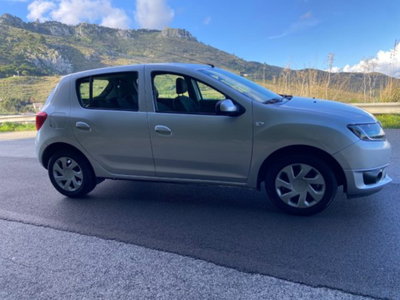 Dacia Sandero 1.5 dCi 8V 75CV Lauréate (3)