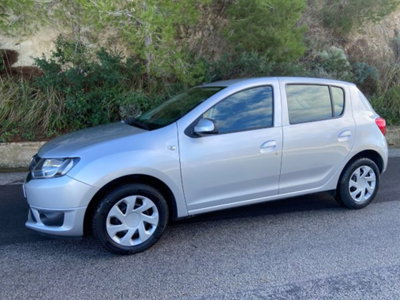 Dacia Sandero 1.5 dCi 8V 75CV Lauréate (7)