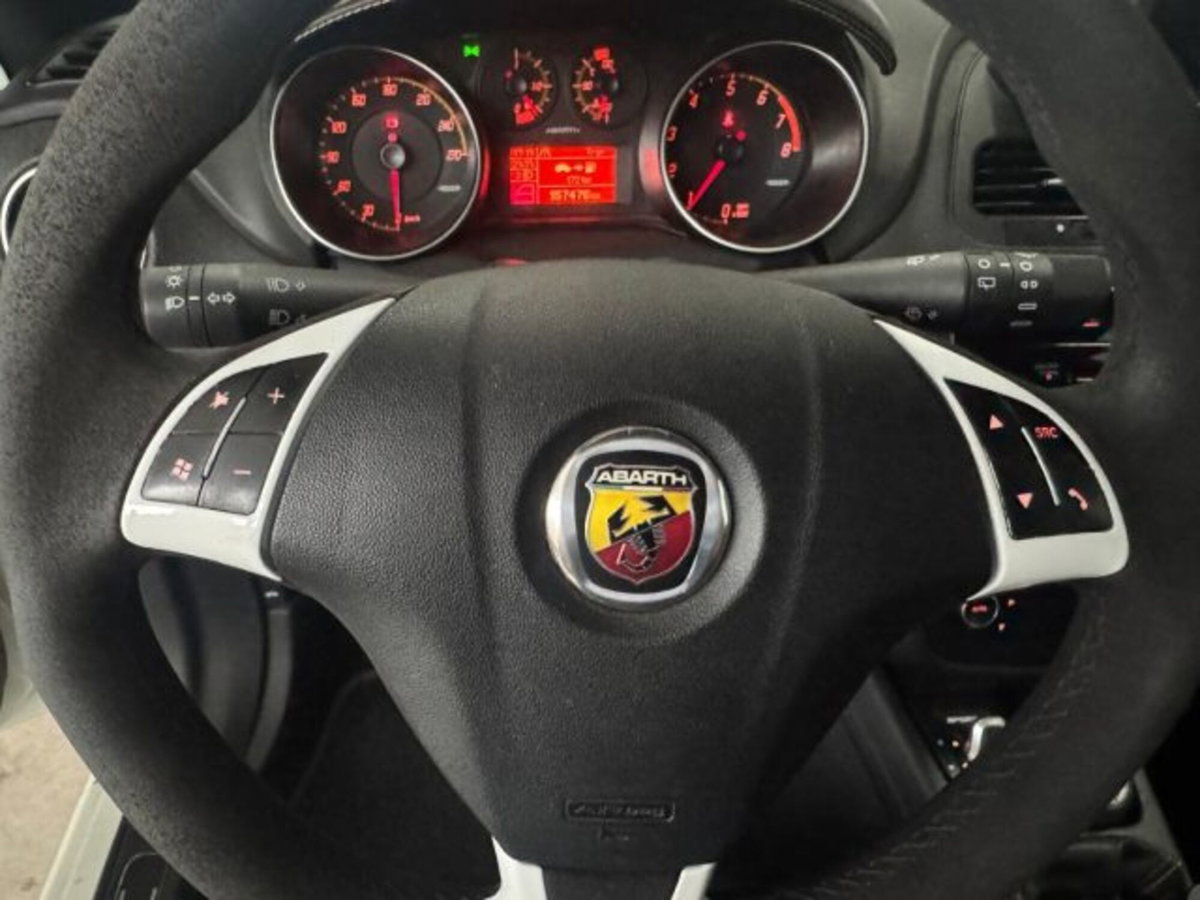 Abarth Punto Evo 1.4 16V Turbo Multiair S&S (16)