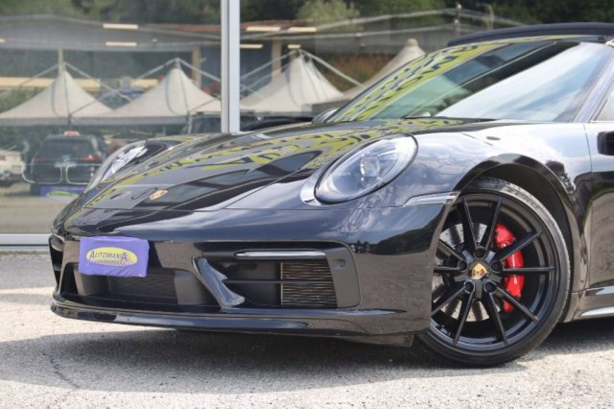 Porsche 911 Coupé Coupe 3.0 Carrera 4S (2)
