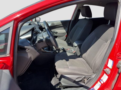 Ford Fiesta 1.5 TDCi 75CV 5 porte Titanium (10)