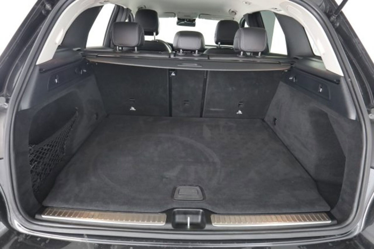 Mercedes-Benz GLC SUV 220 d 4Matic Premium (6)