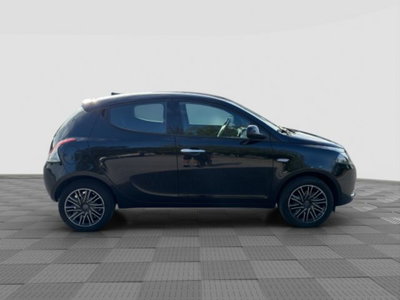 Lancia Ypsilon 1.0 FireFly 5 porte S&S Hybrid Ecochic Silver (6)