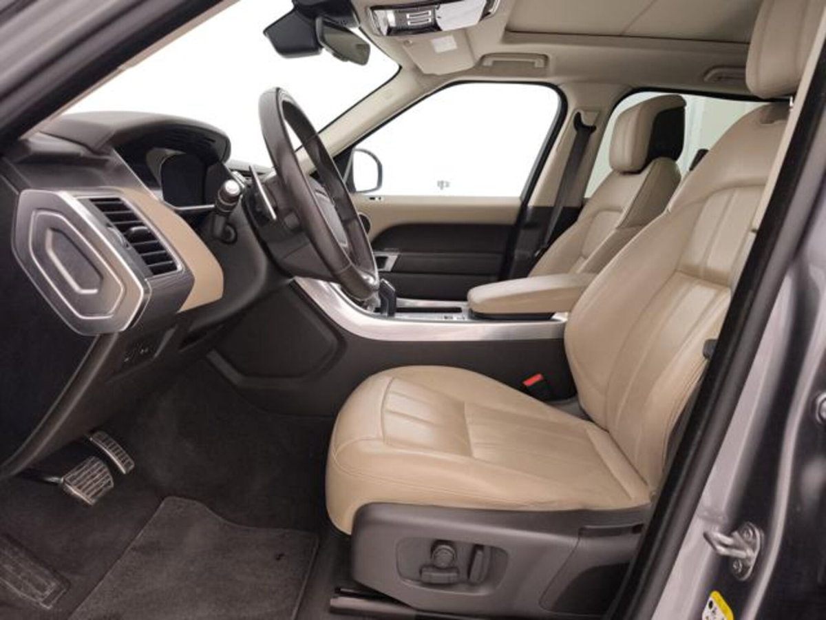 Land Rover Range Rover 3.0d i6 mhev HSE awd 249cv auto (11)