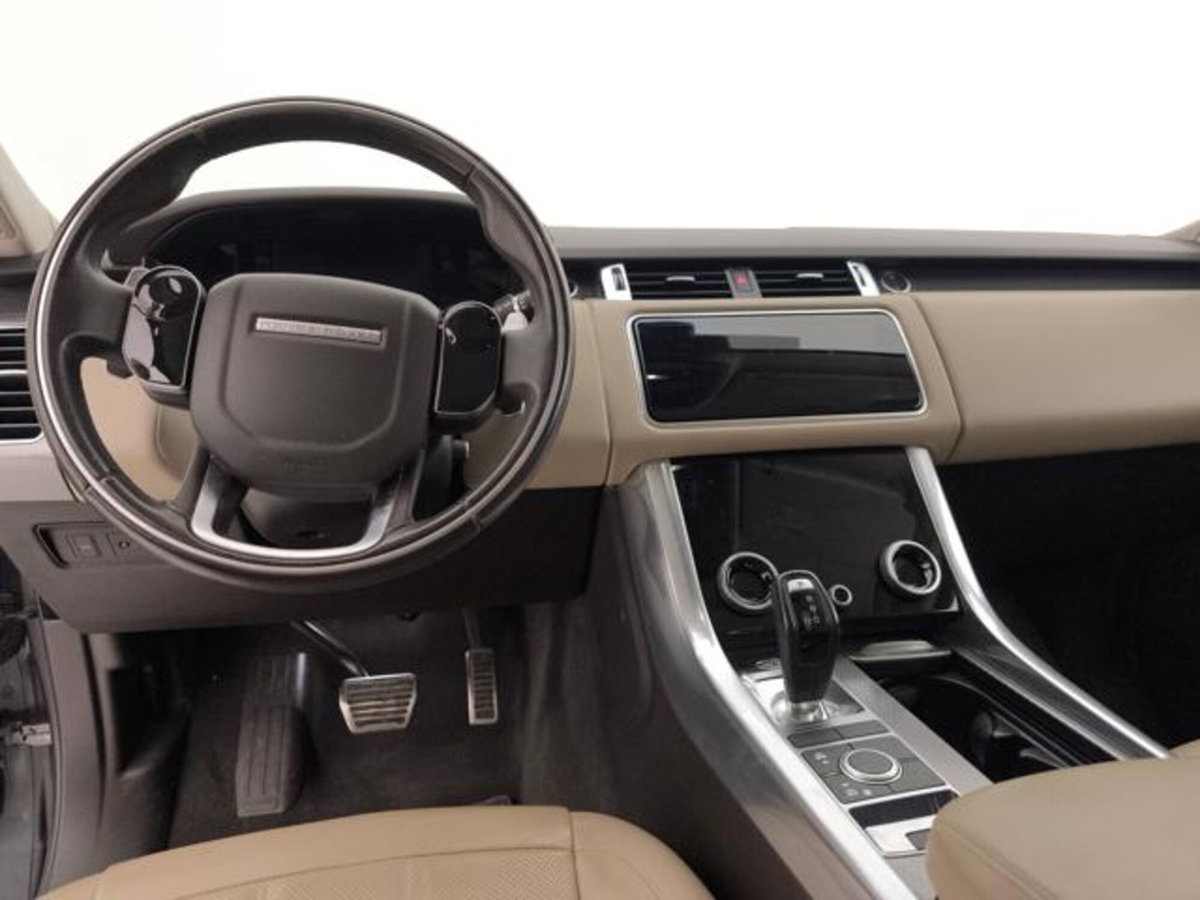 Land Rover Range Rover 3.0d i6 mhev HSE awd 249cv auto (12)