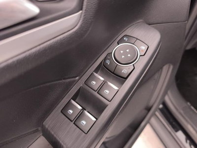 Ford Kuga 2.5 Full Hybrid 190 CV CVT AWD ST-Line Design (20)