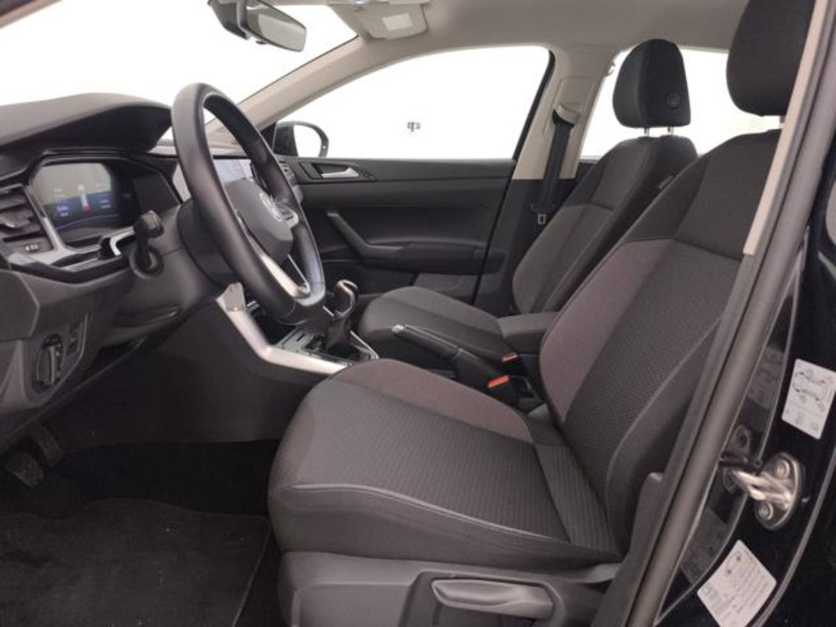 Volkswagen Taigo 1.0 tsi Life 115cv (11)