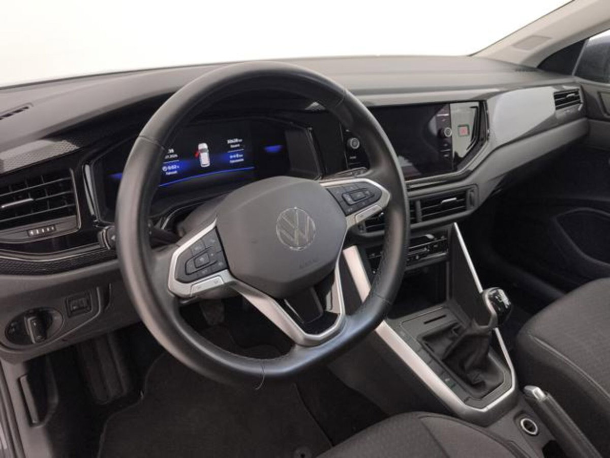 Volkswagen Taigo 1.0 tsi Life 115cv (10)