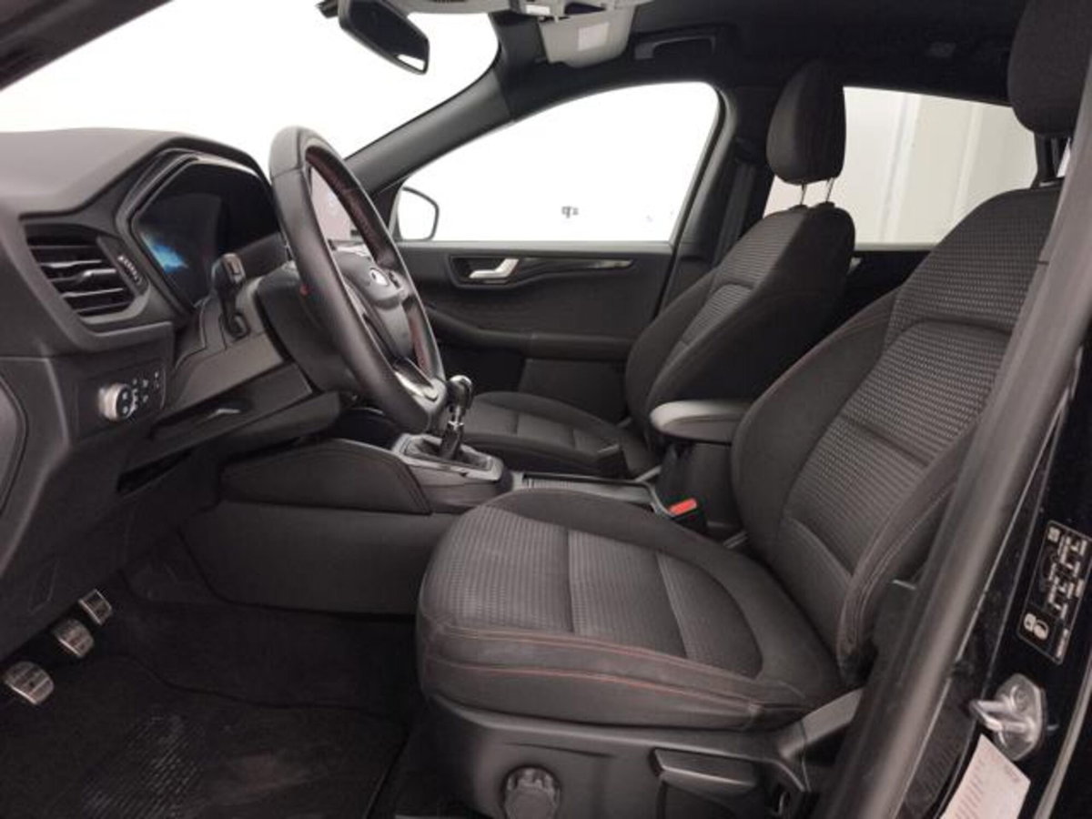 Ford Kuga 1.5 EcoBlue 120 CV 2WD ST-Line (12)