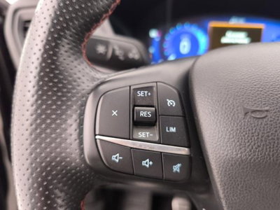 Ford Kuga 1.5 EcoBlue 120 CV 2WD ST-Line (15)
