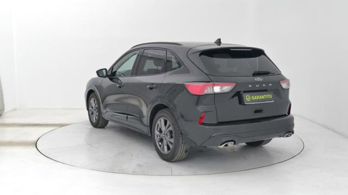 Ford Kuga 1.5 EcoBlue 120 CV 2WD ST-Line (3)