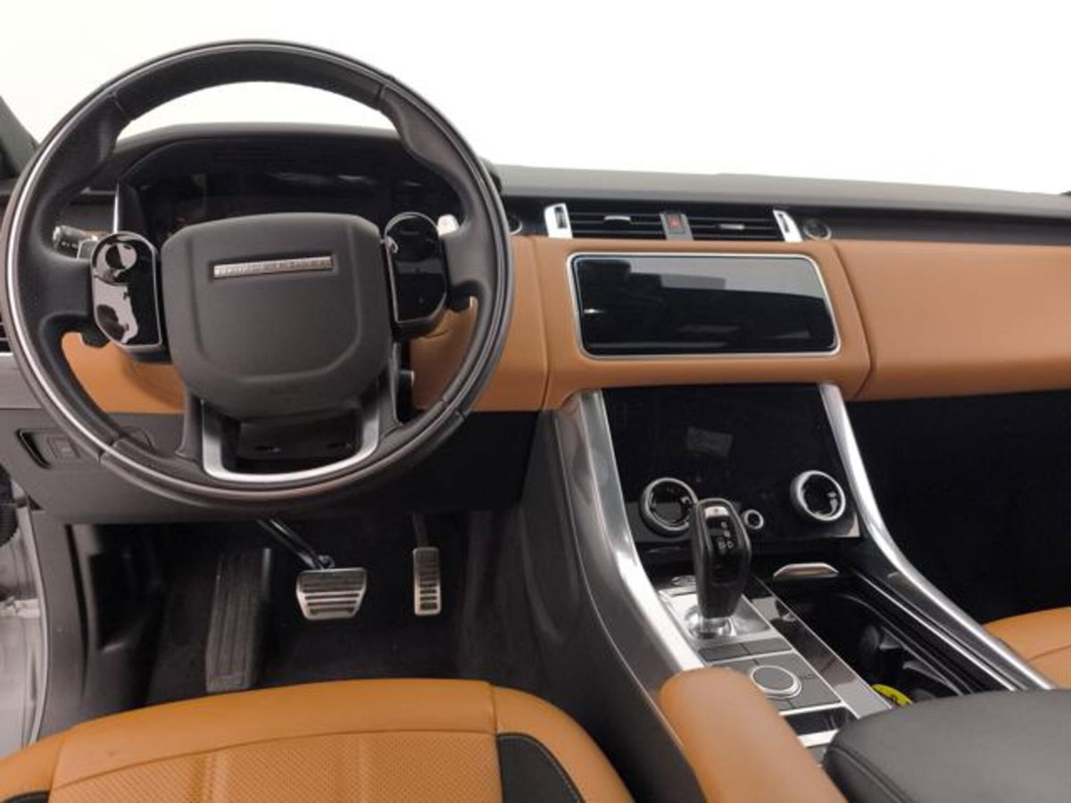 Land Rover Range Rover 3.0d i6 mhev HSE awd 249cv auto (12)