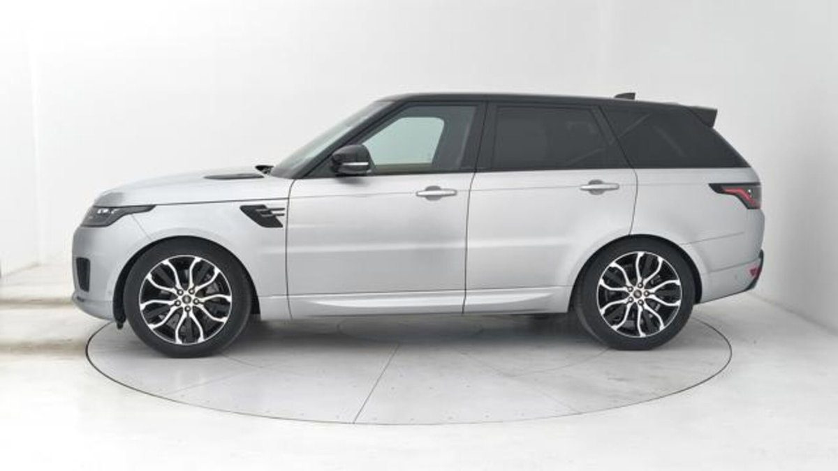 Land Rover Range Rover 3.0d i6 mhev HSE awd 249cv auto (2)