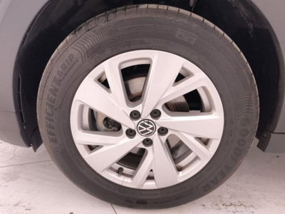 Volkswagen Taigo 1.0 tsi Life 115cv (9)
