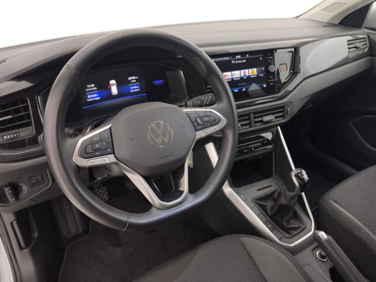Volkswagen Taigo 1.0 tsi Life 115cv (10)