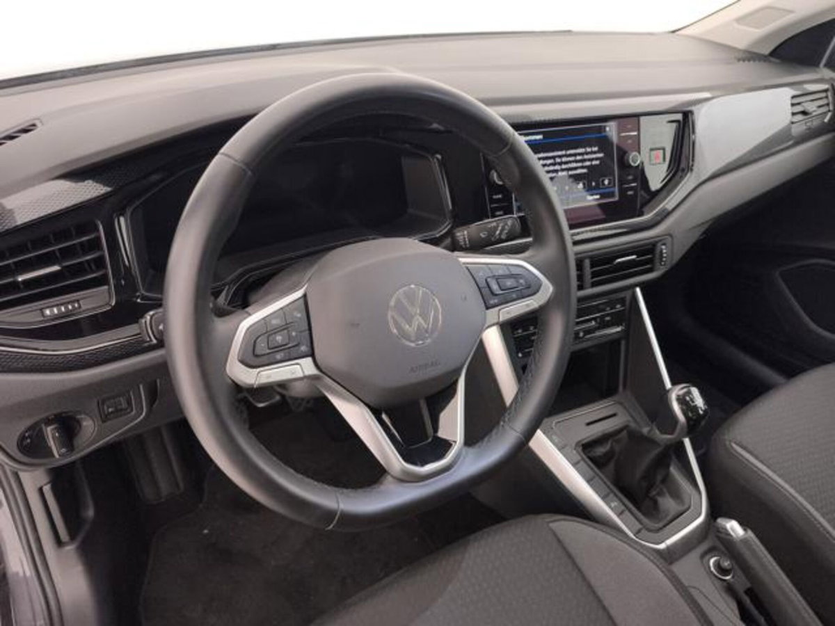 Volkswagen Taigo 1.0 tsi Life 115cv (10)