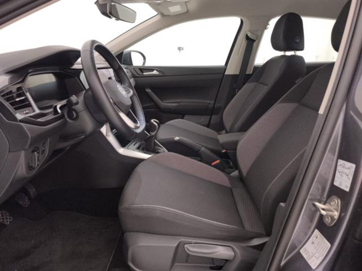 Volkswagen Taigo 1.0 tsi Life 115cv (11)